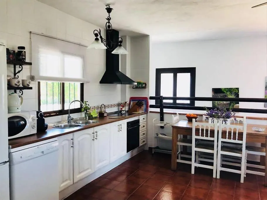 Villa En Frigiliana Con Piscina Y Jacuzzi
