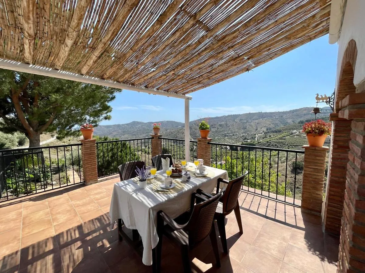 Сasa de vacaciones Villa En Frigiliana Con Piscina Y Jacuzzi