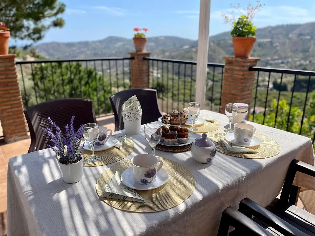 Villa En Frigiliana Con Piscina Y Jacuzzi